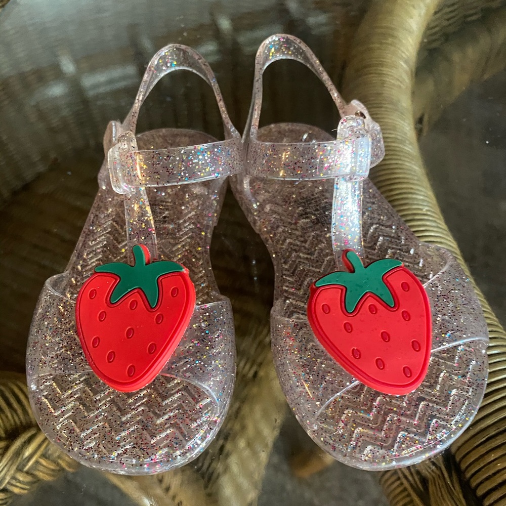 Girls jelly sandals